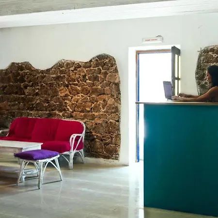 Pansion Roulis 2* Mesongí