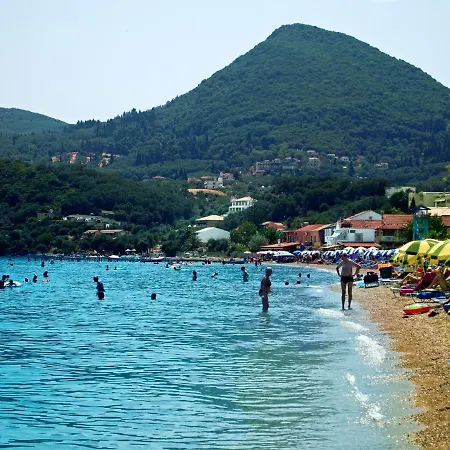 Pansion Roulis Hotel Mesongí