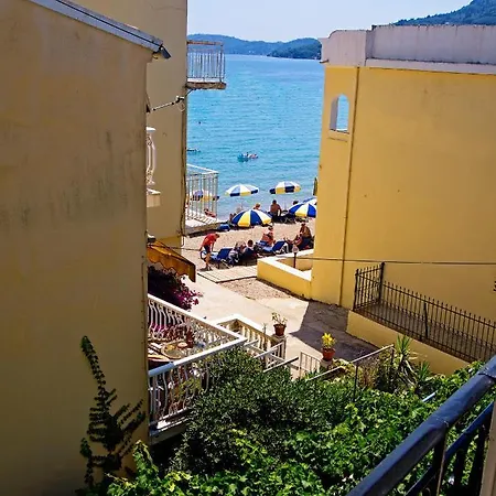 Hotel Pansion Roulis